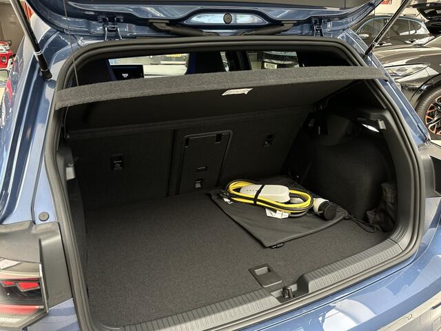 Volkswagen GOLF 1.5 eHybrid GTE 272PK DSG Adaptieve Cruise Controle, Side Assist