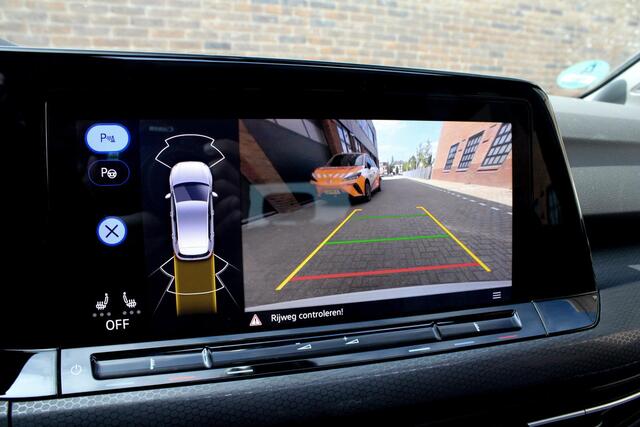 Volkswagen GOLF 8 1.4 eHybrid GTE PANO|HUD|IQ Light|245PK
