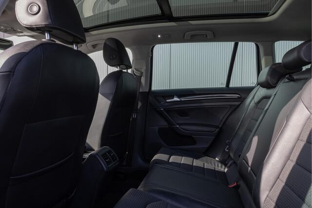 Volkswagen GOLF 1.4 TSI | R-LINE | PANO | CAMERA | NL-AUTO | SPORTSTOELEN | NAVI