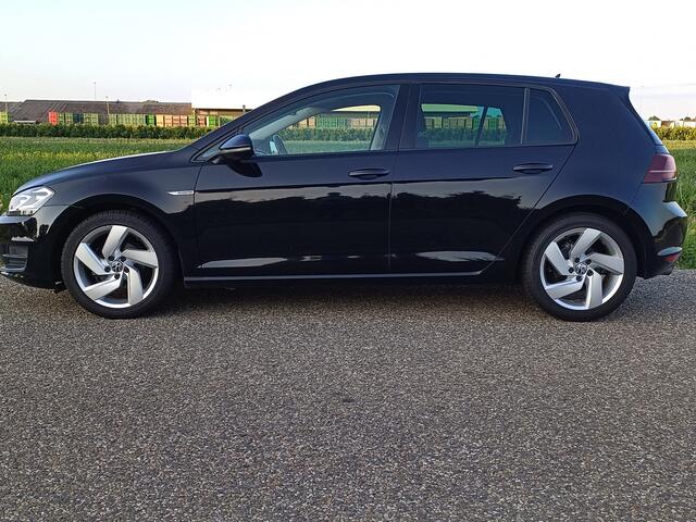 Volkswagen GOLF 1.0 TSI Comfortline /Nette auto !/NL/Top onderhouden !/Clima/Navi/Cruise/