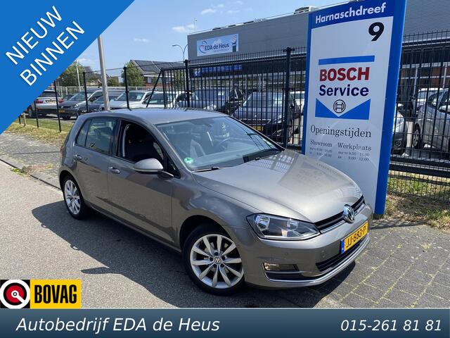 Volkswagen GOLF 1.4 TSi DSG7-automaat Highline met o.a. wegkl. trekhaak, parkeersensoren, sportstoelen, clima, etc.