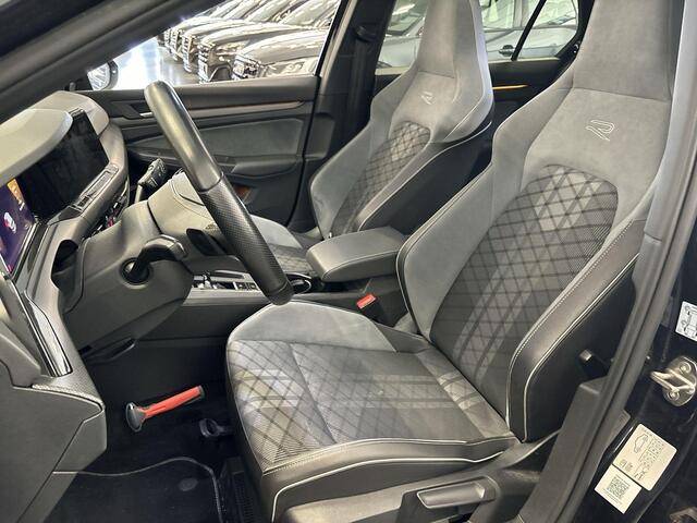 Volkswagen GOLF 1.5 eTSI 150pk DSG R-Line Business · Panoramadak · Apple/Android Car Play · Navi · P-Sensoren · Sfeerverlichting · 18'' Inch ·