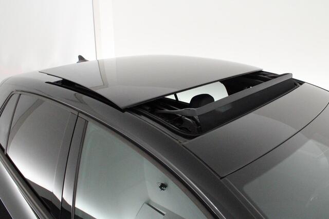Volkswagen GOLF 1.5 272pk eHybrid GTE Trekhaak 360Camera Head-Up Panoramadak Keyless Navigatie