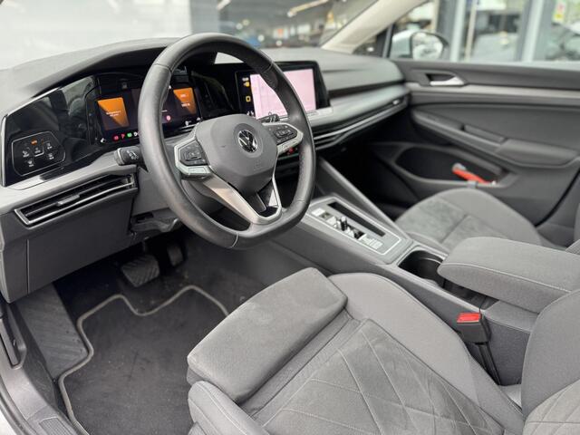 Volkswagen GOLF 1.5 eTSI Style | Memory stoelen | Panoramadak | IQ Light | NL Au