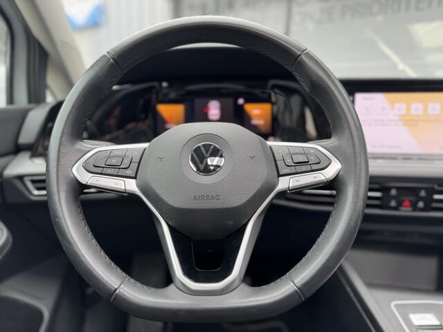 Volkswagen GOLF 1.5 eTSI Style | Memory stoelen | Panoramadak | IQ Light | NL Au