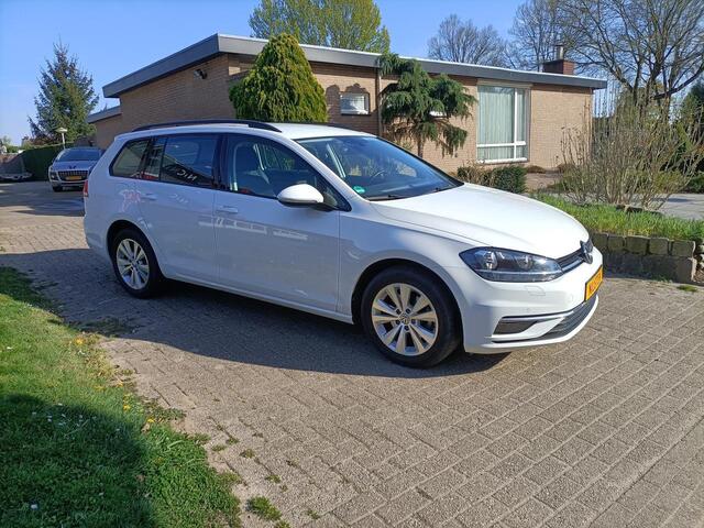 Volkswagen GOLF VARIANT 1.0 TSI Navi, Ad Cruise, Climate, Camera, PDC
