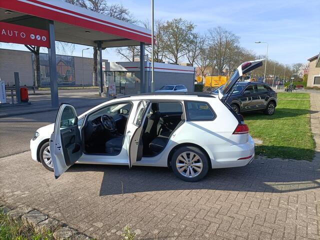 Volkswagen GOLF VARIANT 1.0 TSI Navi, Ad Cruise, Climate, Camera, PDC