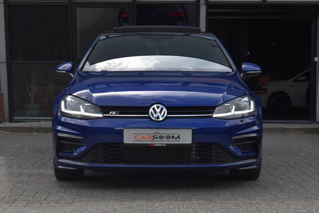 Volkswagen GOLF 1.5 TSI Business R-Line Pano Virtual ACC Camera 150PK