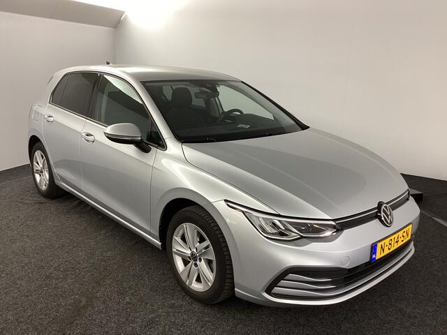 Volkswagen GOLF 1.0 TSI Life | LMV | PDC | Getint glas |