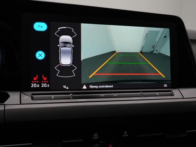 Volkswagen GOLF 1.5 TSI 130 pk Style | LED koplampen | Achteruitrijcamera | Stoelverwarming | Adaptive Cruise | 17 inch