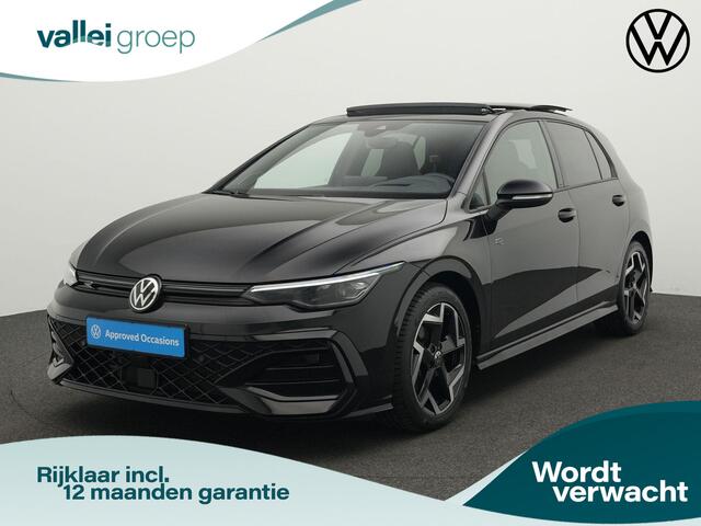 Volkswagen GOLF 1.5 TSI 150 pk R-Line Edition | Panoramadak | IQ Light | Harman/Kardon | Achteruitrijcamera | Stoelverwarming