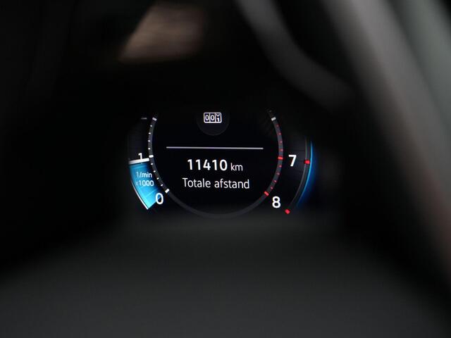 Volkswagen GOLF 1.5 TSI 150 pk R-Line Edition | Panoramadak | IQ Light | Harman/Kardon | Achteruitrijcamera | Stoelverwarming
