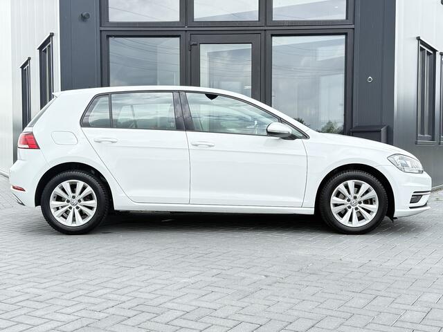 Volkswagen GOLF 1.6 TDI Comf. line Clima | Cruise | Navi | Parkeercamera | super zuinig
