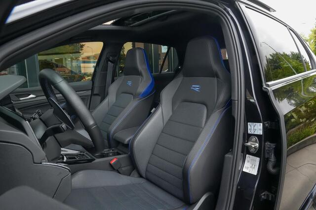 Volkswagen GOLF R 4Motion 2.0 333pk TSI Performance |panoramadak|Harman&Kardon|Nurnburgring|HUD|memory|lederen sportstoelen|Apple Carplay|parkeercamera|stoelverwarming + ventilatie|19"|