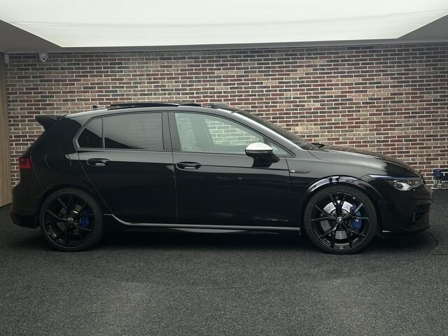 Volkswagen GOLF 2.0 TSI R 4Motion Panorama Akra HeadUp IQ Camera Nurburg
