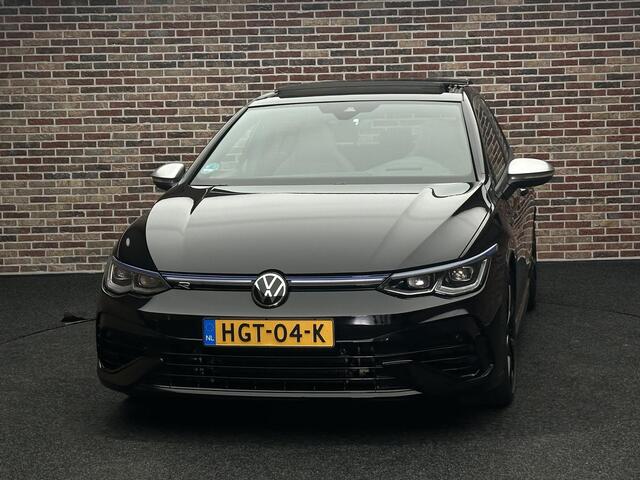 Volkswagen GOLF 2.0 TSI R 4Motion Panorama Akra HeadUp IQ Camera Nurburg