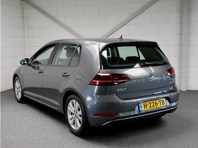 Volkswagen GOLF 1.5 TSI Comfortline Bus. Navi/ECC/CAM/Carplay (all-incl. prijs)