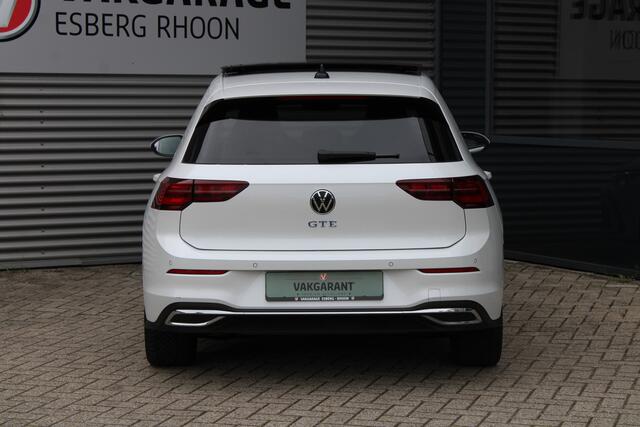 Volkswagen GOLF 1.4 eHybrid GTE SCHUIFDAK,IQ-LIGHT,DCC