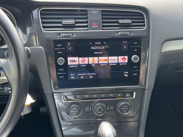 Volkswagen GOLF Variant 1.5 TSI DSG Automaat Comfortline Business ACC Camera Massagestoel Trekhaak
