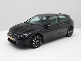 volkswagen-golf-1.5-tsi-life-navi-v