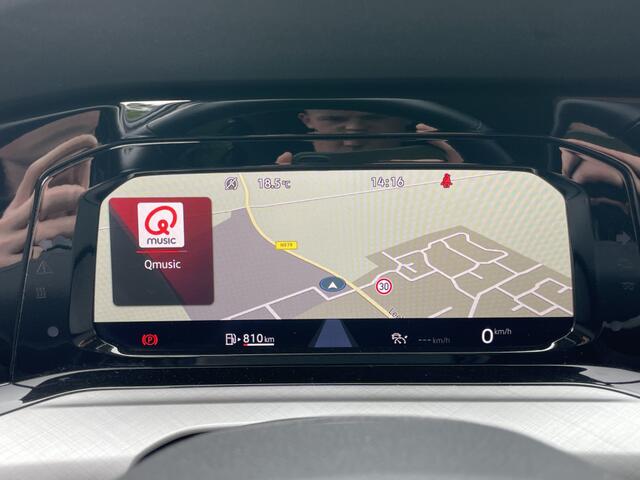 Volkswagen GOLF 1.0 TSI Life Business Stoel&stuur verwarming/Led/Cockpit/Apple CarePlay