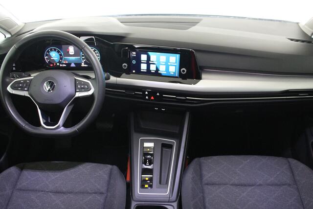 Volkswagen GOLF 1.0 eTSI 81kW DSG Life
