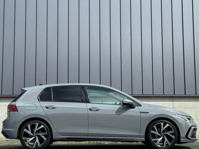 Volkswagen GOLF 1.5 eTSI 150PK Automaat R-Line *NL-AUTO* Dode-Hoek