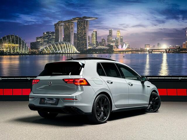 Volkswagen GOLF 1.5 eTSI 2xR-Line |HeadUpDisplay|Harman/Kardon|Camera|Panorama|Moonstone