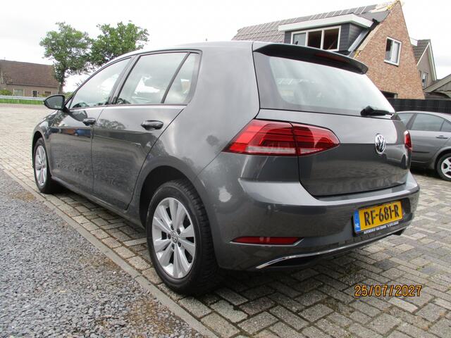 Volkswagen GOLF 1.6 TDI Comfortline