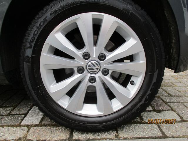 Volkswagen GOLF 1.6 TDI Comfortline