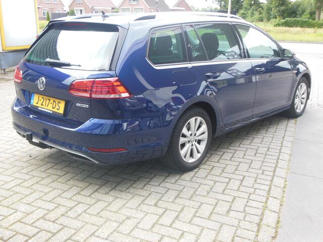 Volkswagen GOLF Variant 1.5 TSI Comfortline Business Staat in De Krim