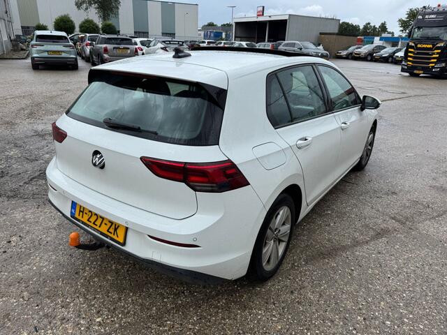 Volkswagen GOLF 1.5 TSI Life