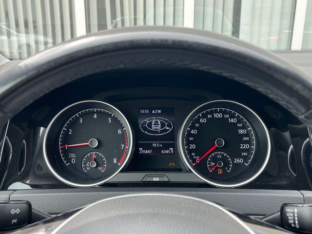 Volkswagen GOLF 1.0 TSI Highline I Carplay I Adapt. Cruise I Navi I Stoelverw.