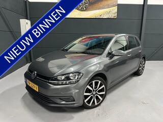 volkswagen-golf-1.0-tsi-trendline--