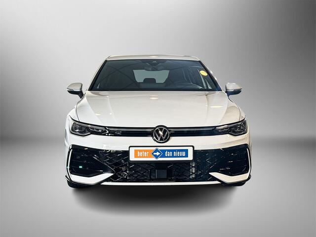 Volkswagen GOLF 1.5 150pk eTSI R-Line Edition Dodehoeksensoren | Adaptive Cruise Control | Telefoon draadloos oplaadbaar