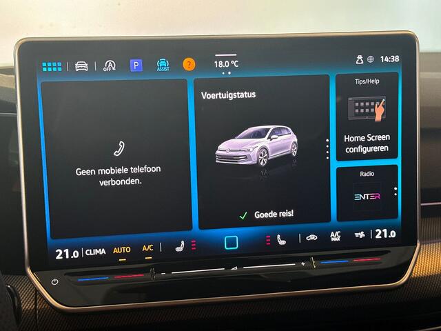 Volkswagen GOLF 1.5 150pk eTSI R-Line Edition Dodehoeksensoren | Adaptive Cruise Control | Telefoon draadloos oplaadbaar