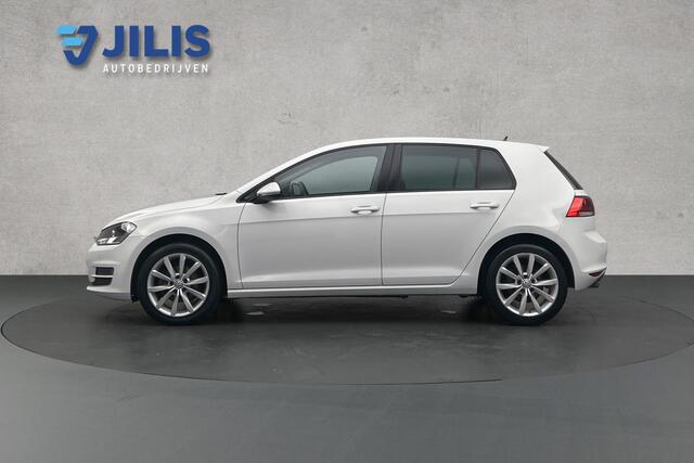 Volkswagen GOLF 1.2 TSI Highline | Camera | Apple carplay | Sportstoelen | Cruise control