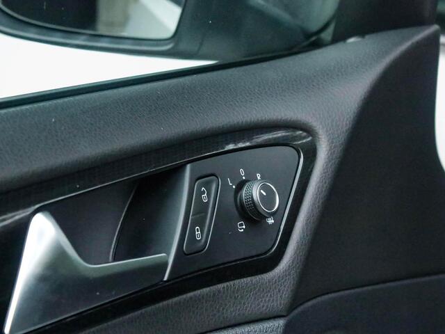 Volkswagen GOLF 2.0 TSI 4Motion R | Dealer onderhouden | Milltek | Virtual | Pano