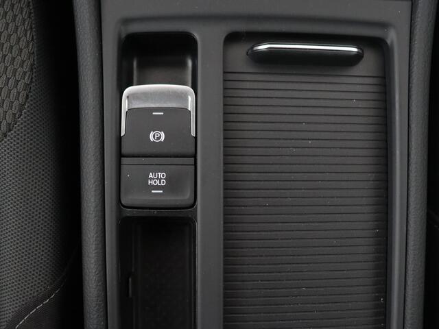 Volkswagen GOLF 1.0 TSI Comfortline | Carplay | Adaptive cruise | Navigatie | Climate control | Parkeerhulp | Bluetooth