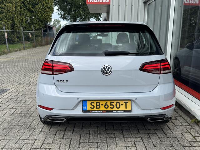 Volkswagen GOLF | R-LINE | STL.VERW/MASS. | CRUISE | CARPLAY | NAP |