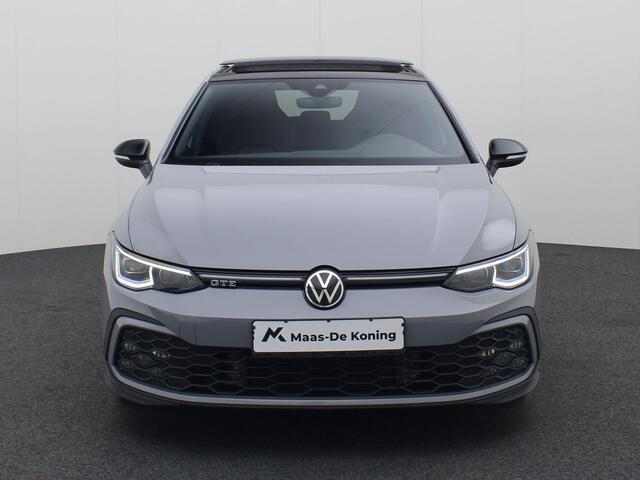 Volkswagen GOLF 1.4/245PK GTE Panoramadak · Navigatie · Camera + Parkeersensoren ·