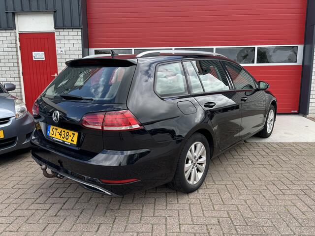 Volkswagen GOLF Variant 1.6 TDI Comfortline Business AUTOMAAT / GR NAVI / STOEVERW / CLIMA / PDC / DAB+ / CARPLAY / NL-AUTO