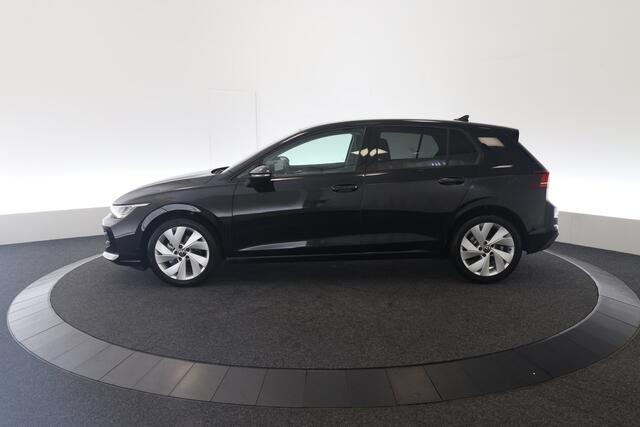 Volkswagen GOLF 1.5 TSI Life Edition