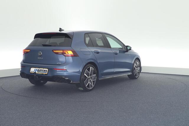 Volkswagen GOLF 8.5 1.5 eTSI 150pk DSG R-Line Edition Trekhaak Camera Keyless Virtual Cockpit Carplay