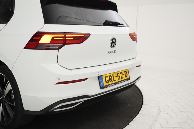 Volkswagen GOLF 1.4 eHybrid GTE Panorama, Apple carplay, 18Inch.