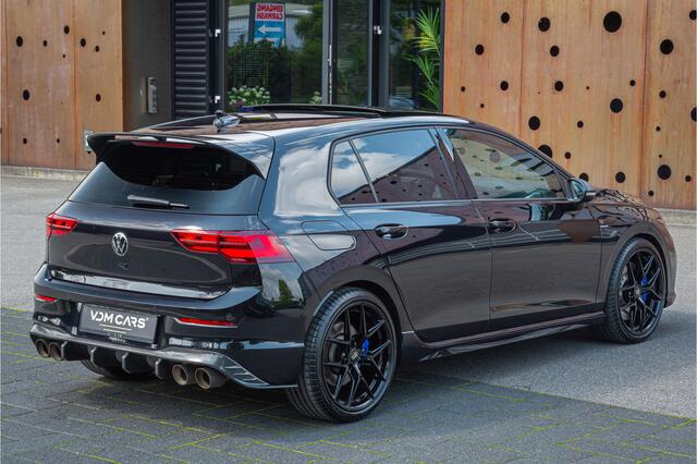 Volkswagen GOLF 2.0 TSI R 4Motion | IQ.DRIVE | PANO | PERFORMANCE |