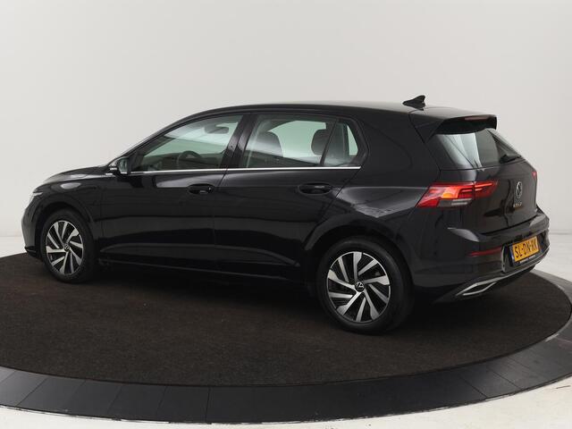 Volkswagen GOLF 1.4 eHybrid Style | Head-Up | Trekhaak | Stoel & stuurverwarming | Massage | Adaptive cruise | Memory | Carplay | LED Plus | Navigatie | PHEV | Plug In