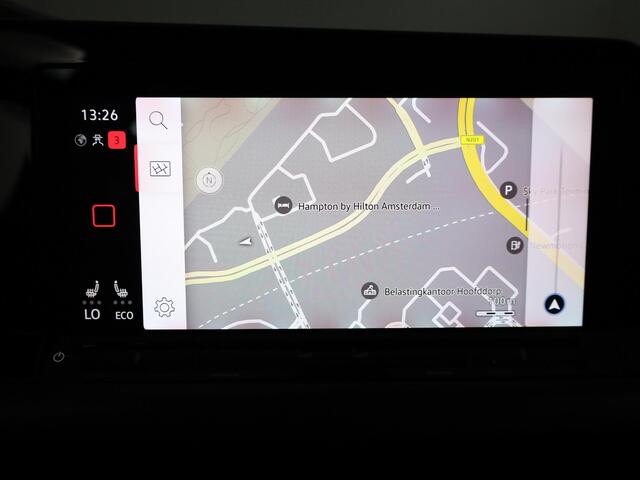 Volkswagen GOLF 1.4 eHybrid Style 204 pk Automaat (DSG) | Navigatie | Parkeersensoren | Adaptieve cruise control | Autom. airco (3 zones) | LED koplampen |