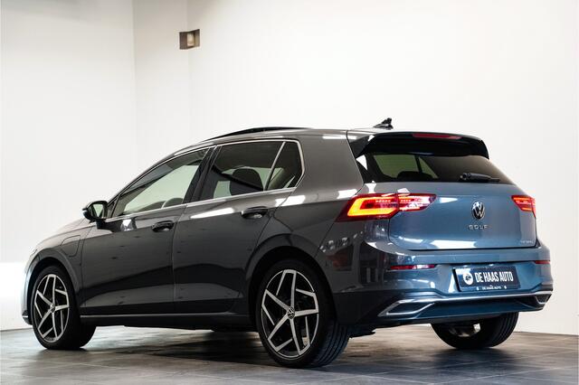 Volkswagen GOLF 1.4 eHybrid Style/Panodak/Trekhaak/Matrixled