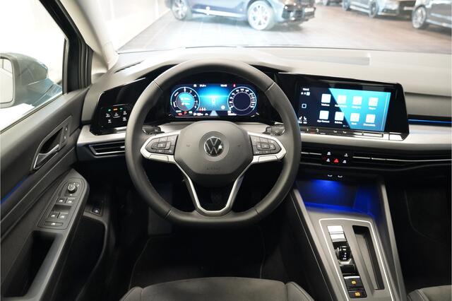Volkswagen GOLF 1.4 eHybrid Style/Panodak/Trekhaak/Matrixled